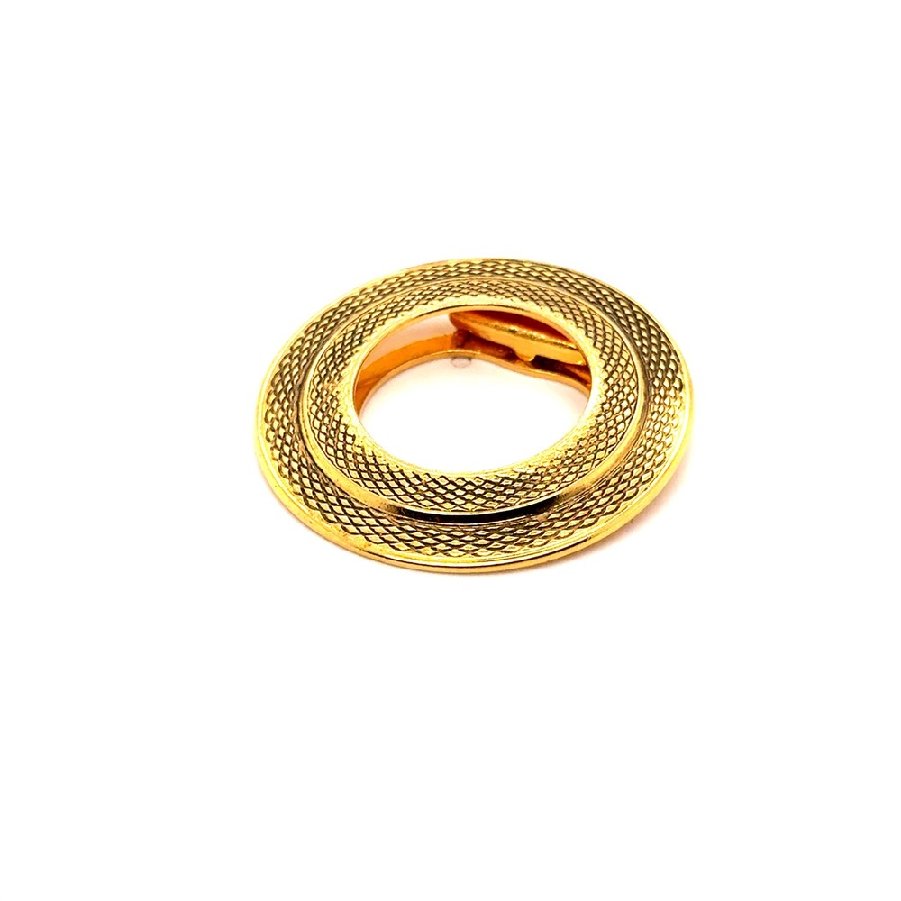 Vintage Gold Tone Textured Round Scarf Clip Circular Hinge Fastener Accessory